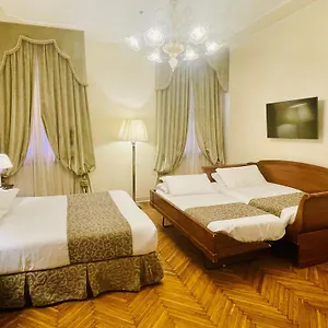 ديل أوبرا 3*, البندقية إيطاليا